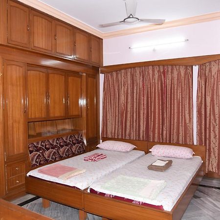 Anjani Mansion Hotell Hyderabad Eksteriør bilde