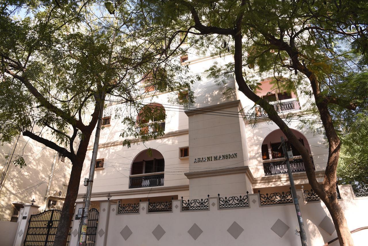 Anjani Mansion Hotell Hyderabad Eksteriør bilde